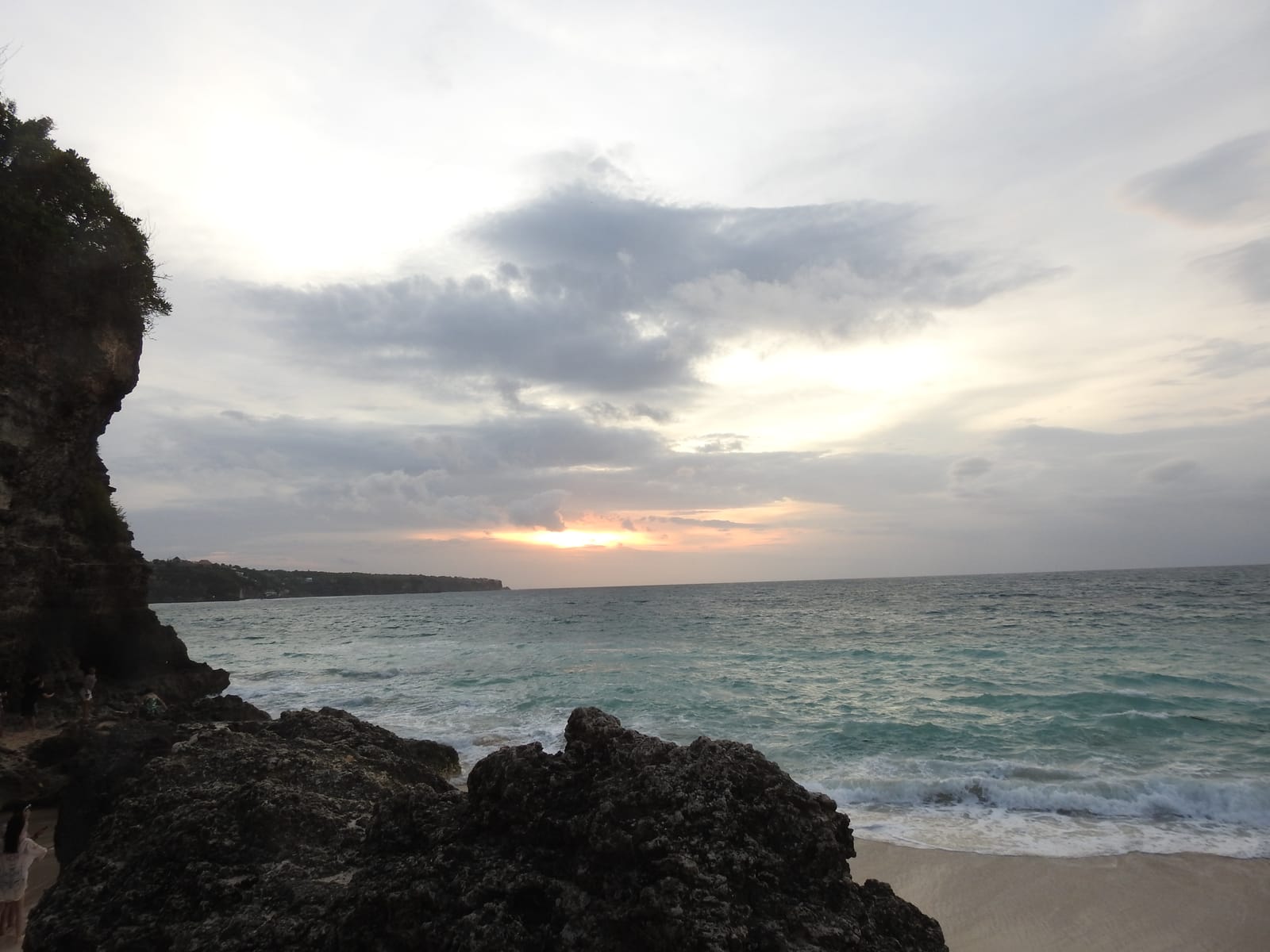 Le soir sur la mer